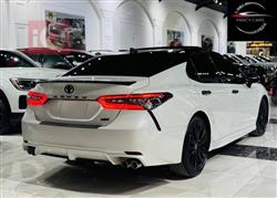 تۆیۆتا کامری